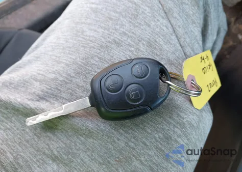 2014 Ford Fiesta Se from USA, damaged, VIN 3FADP4BJ7EM233989